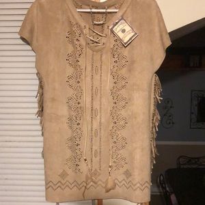 Ultra/faux suede top size medium Brand new